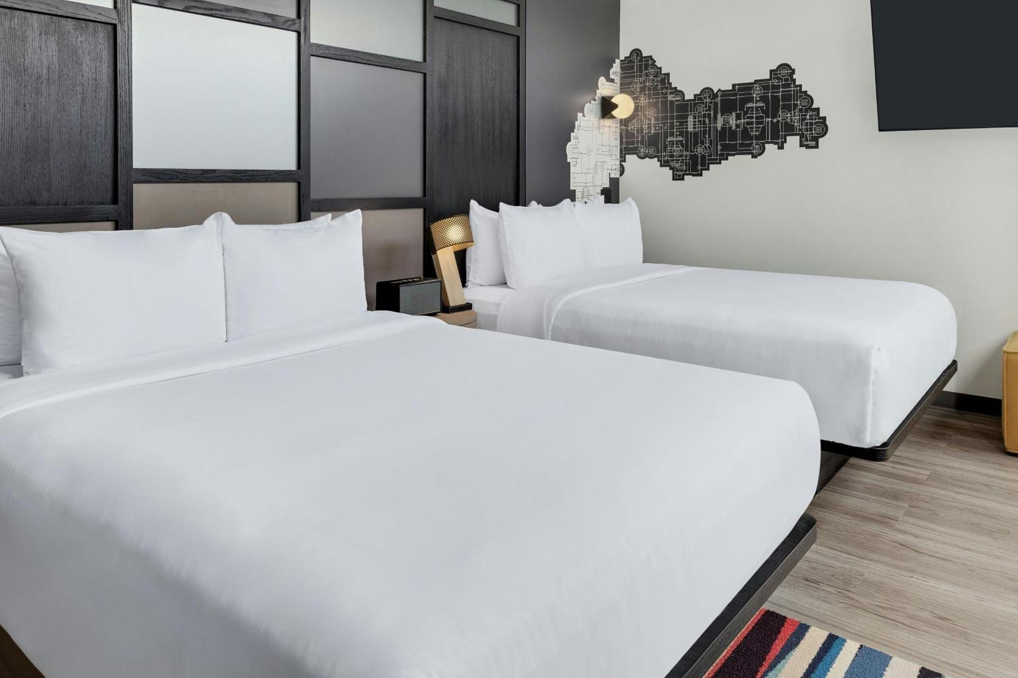 Aloft Santo Domingo Piantini Hotel Exterior photo