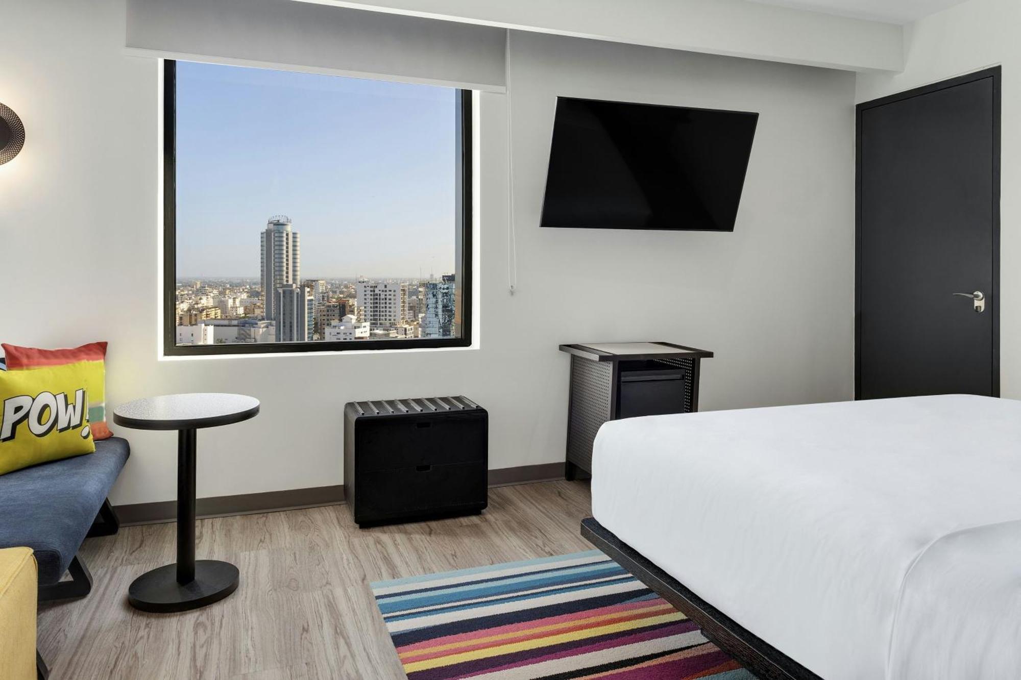Aloft Santo Domingo Piantini Hotel Exterior photo
